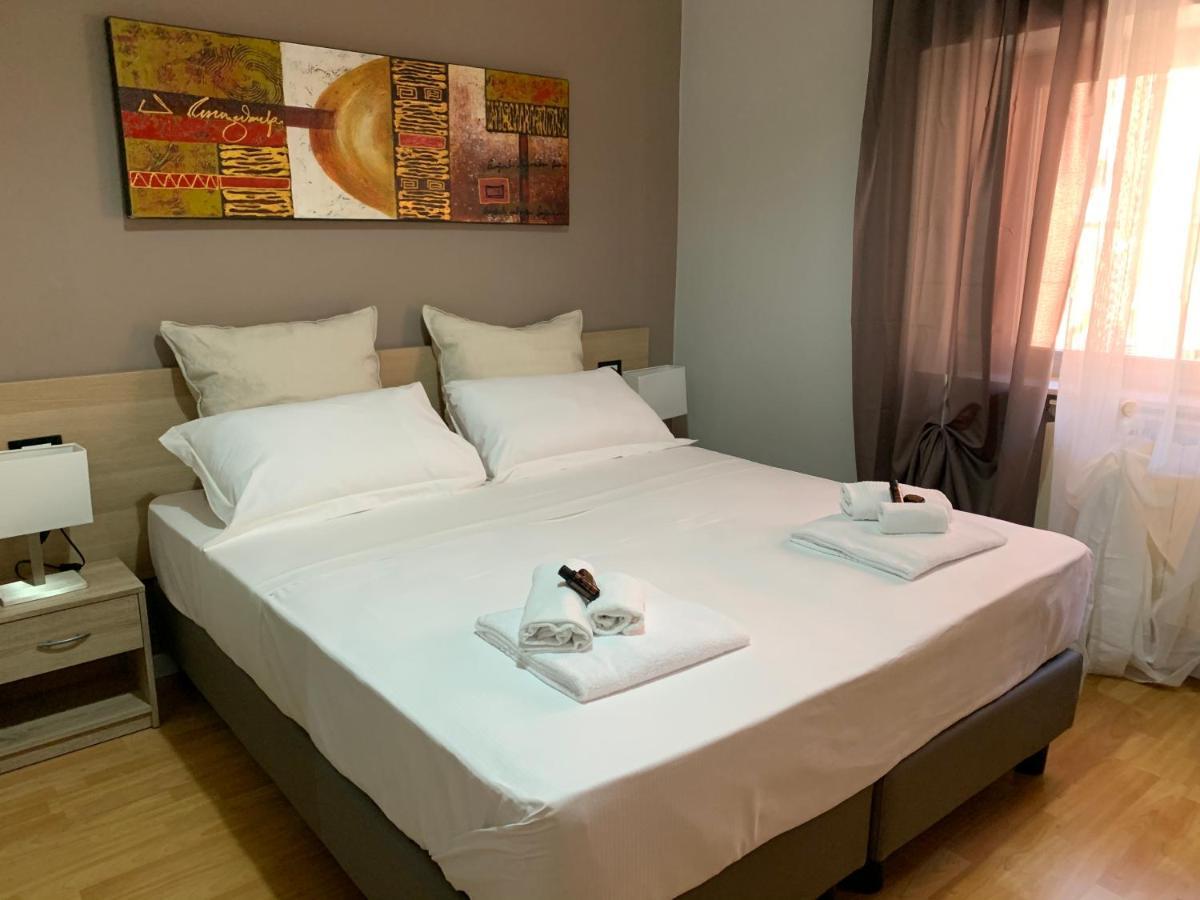 Domus Fieschi Rooms Genua Zewnętrze zdjęcie
