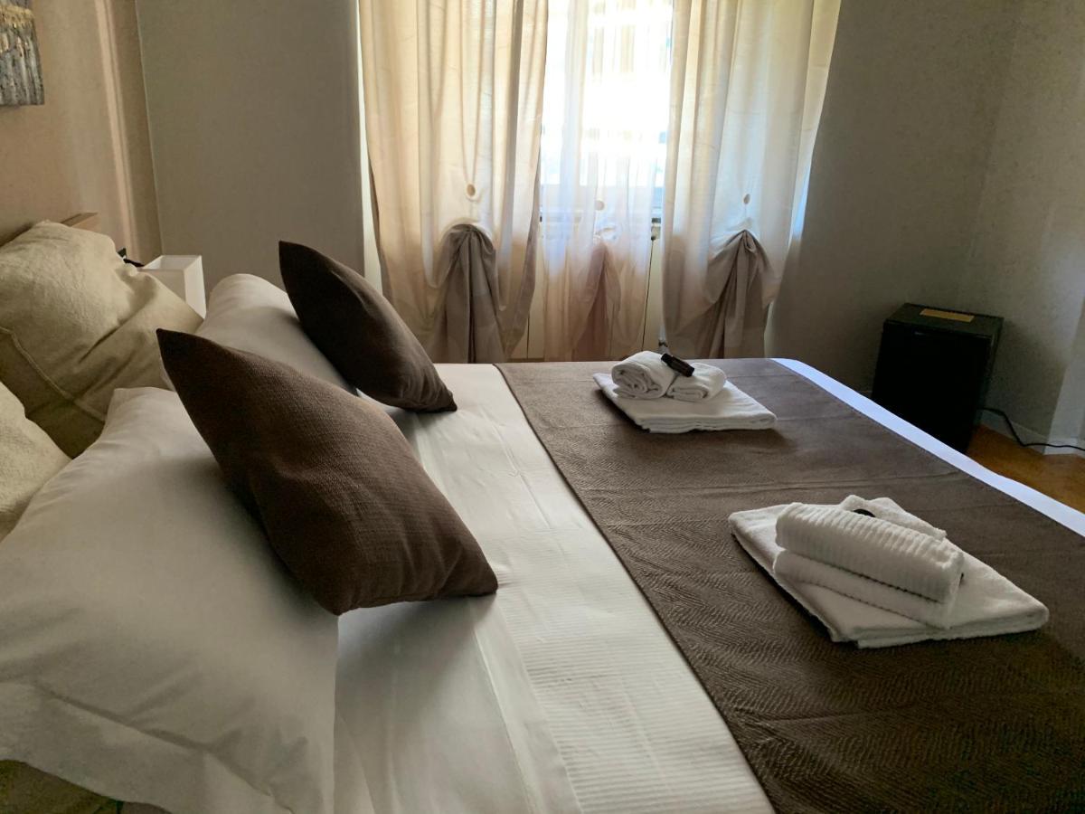Domus Fieschi Rooms Genua Zewnętrze zdjęcie