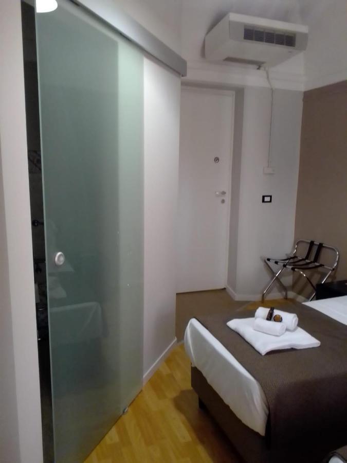 Domus Fieschi Rooms Genua Zewnętrze zdjęcie