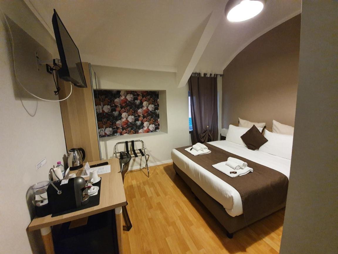 Domus Fieschi Rooms Genua Zewnętrze zdjęcie